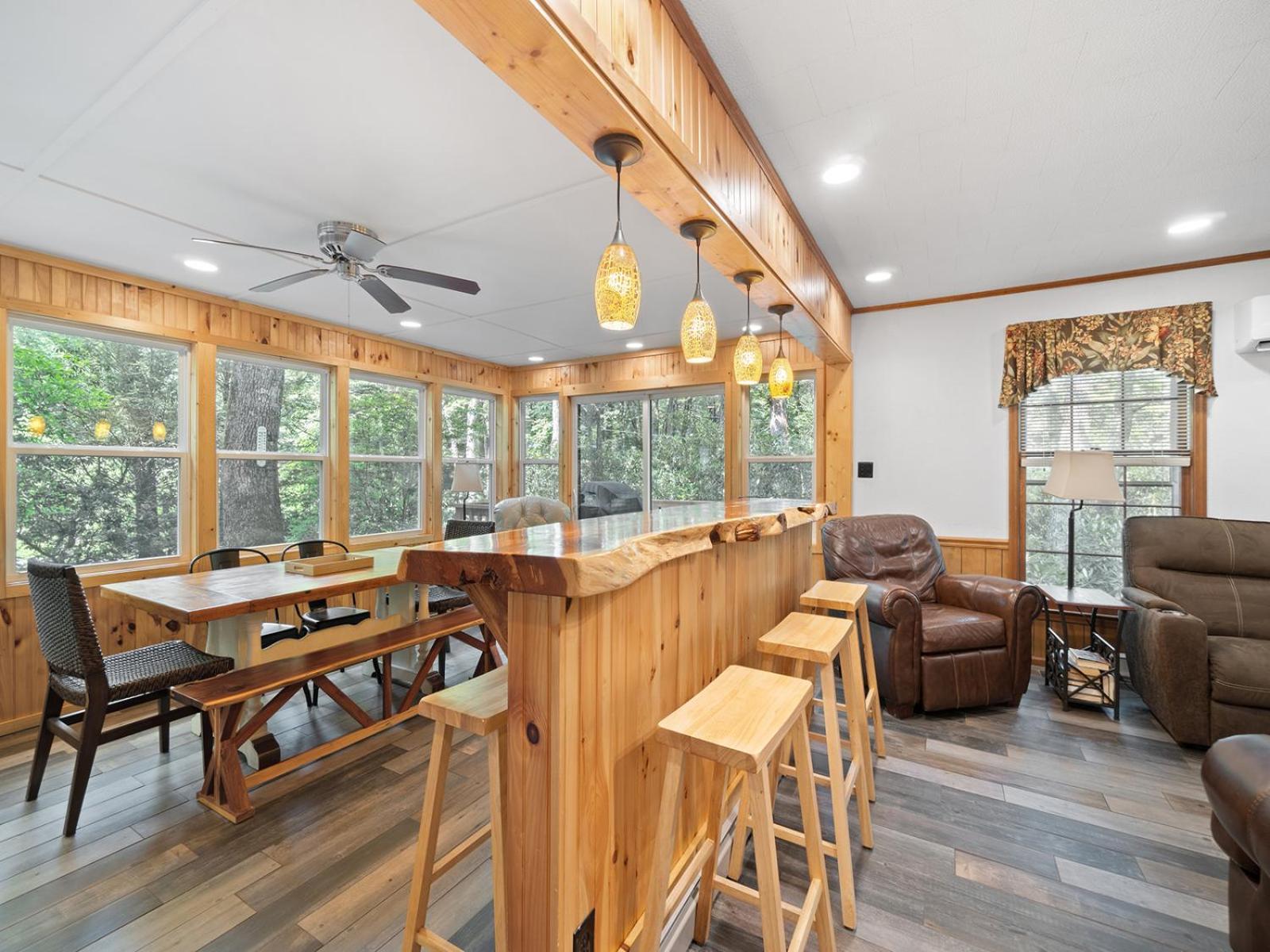 Gingercake Mtn Cottage At Linville Gorge - Wood Burning Fireplace Linville Falls Bagian luar foto